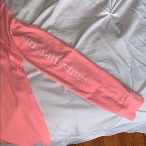Vineyard Vines Tops - Long sleeve Vineyard Vines shirt Vineyard Vines Tops - Long sleeve Vineyard Vines shirt